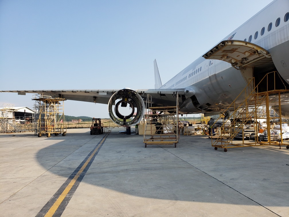 Kuala Lumpur, Malaysia 777-200 ER teardown