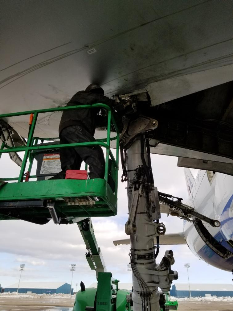 Landing gear removal